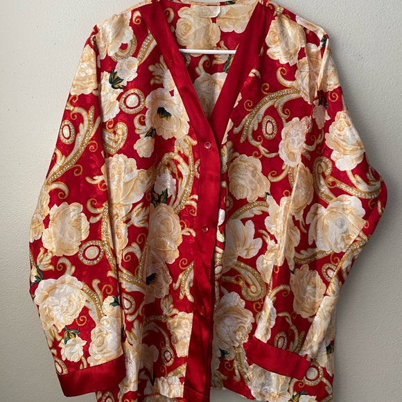 Red & White Roses Silky Robe Blouse VINTAGE - Picture 3 of 9